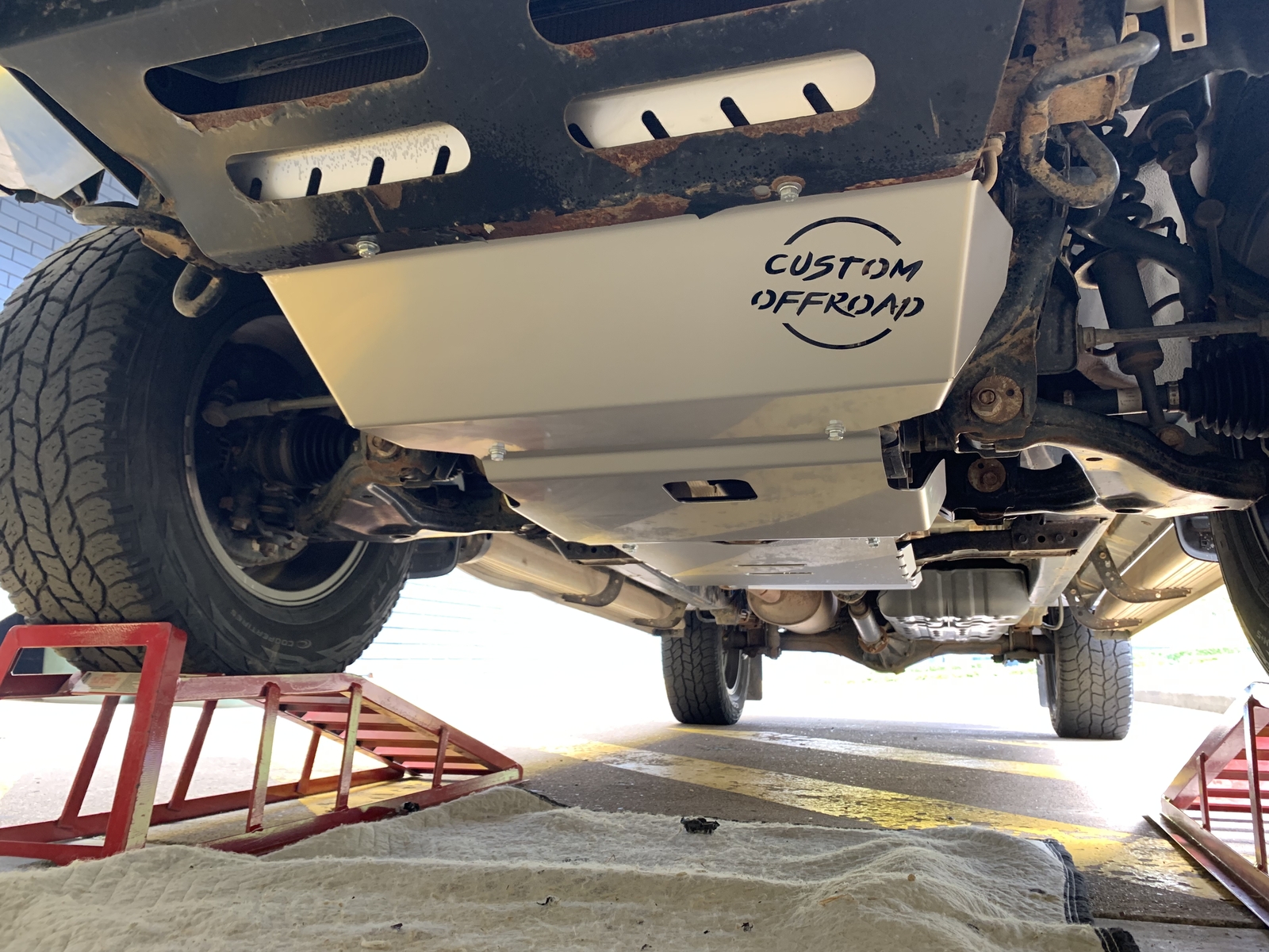Bash Plates to suit Toyota Hilux N70 2pc Front & Sump